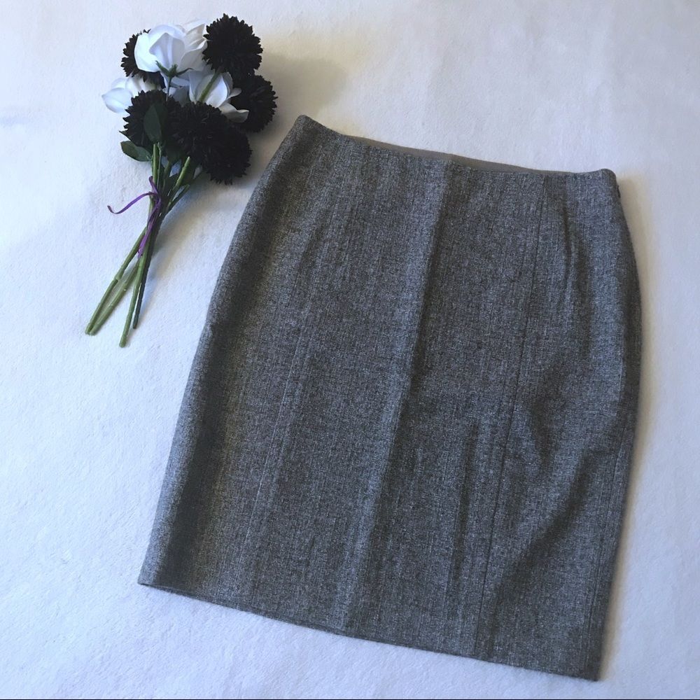 NWOT Ann Taylor Pencil Skirt Size 4 Gray Wool Silk